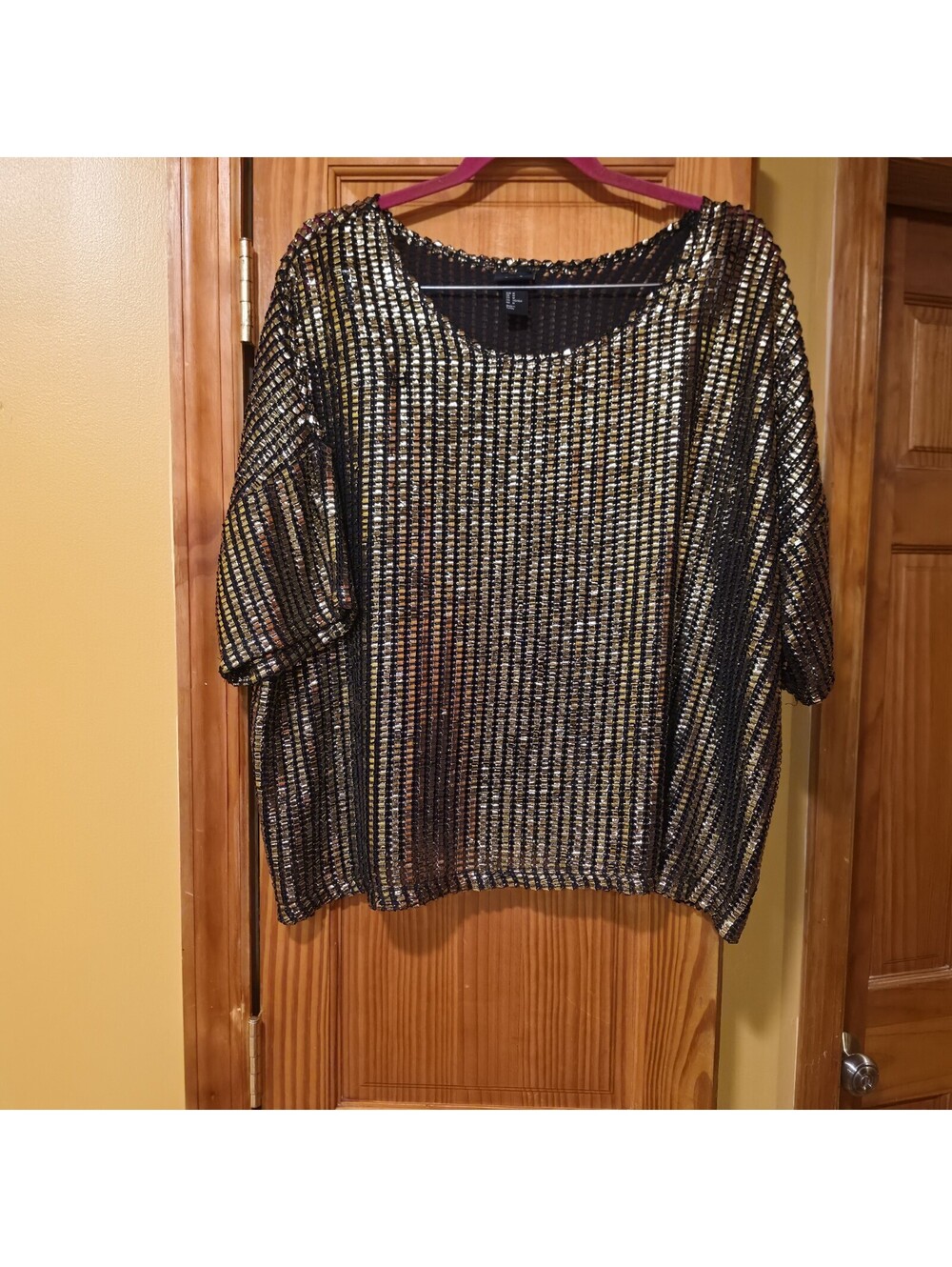 H&M Black & Gold Metallic Mesh Oversized Striped Shimmer Top Size Medium M